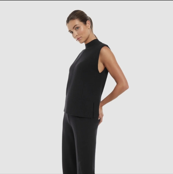 Three Dots turtleneck tank - Picture 2 of 4